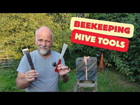 The Beekeeping Hive Tool
